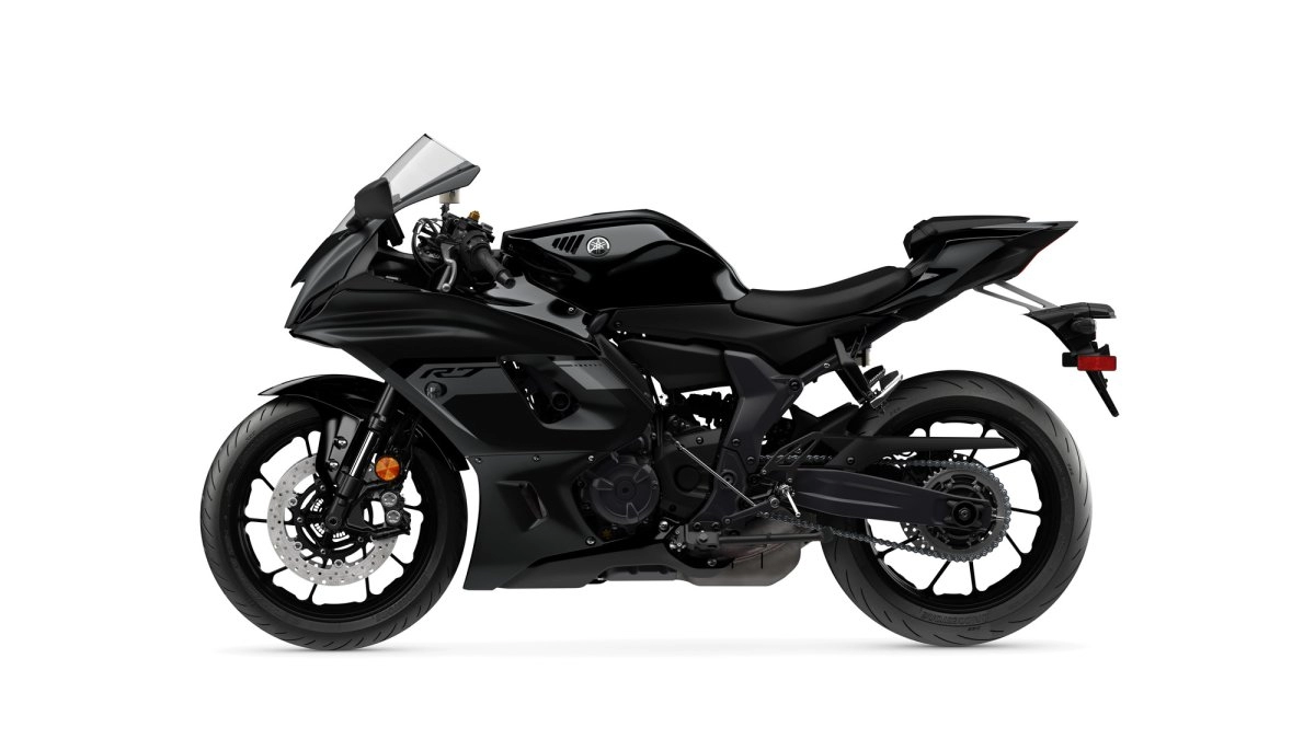 Yamaha r7 Matte Raven Black Colour